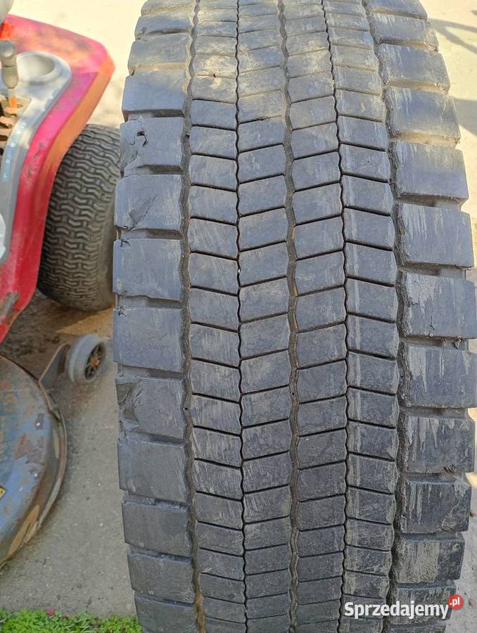 Koło ciężarowe napęd sailun 31570r 225 Sośno