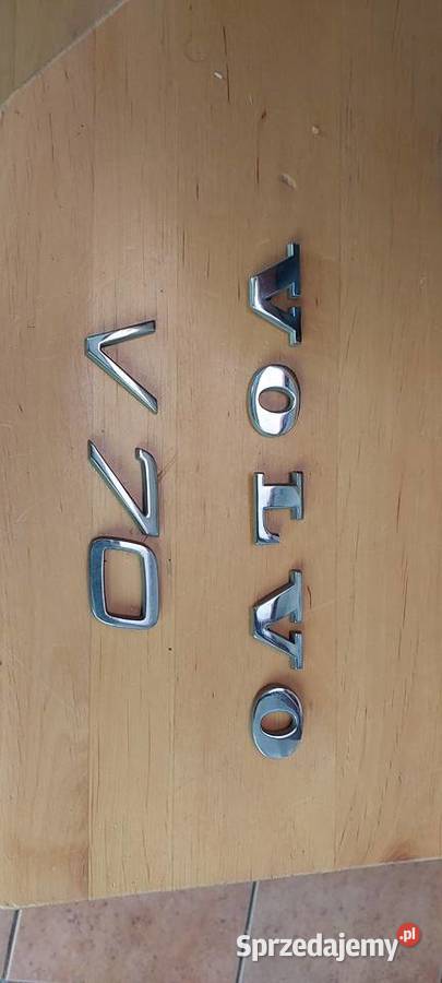 Emblemat napis klapy bagażnika Volvo V70 osobowe Szczecin