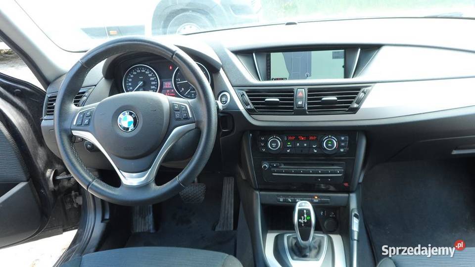 BMW X1 sDrive18D 2014 bogate wyposażenie i mały Kamionki sprzedam