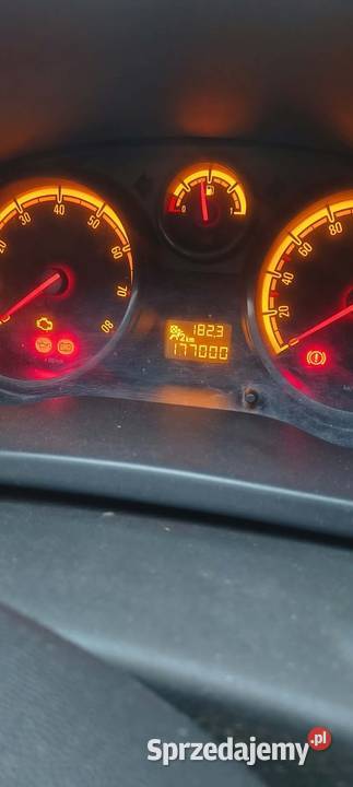 Opel Corsa D benzyna Motoryzacja Łódź sprzedam