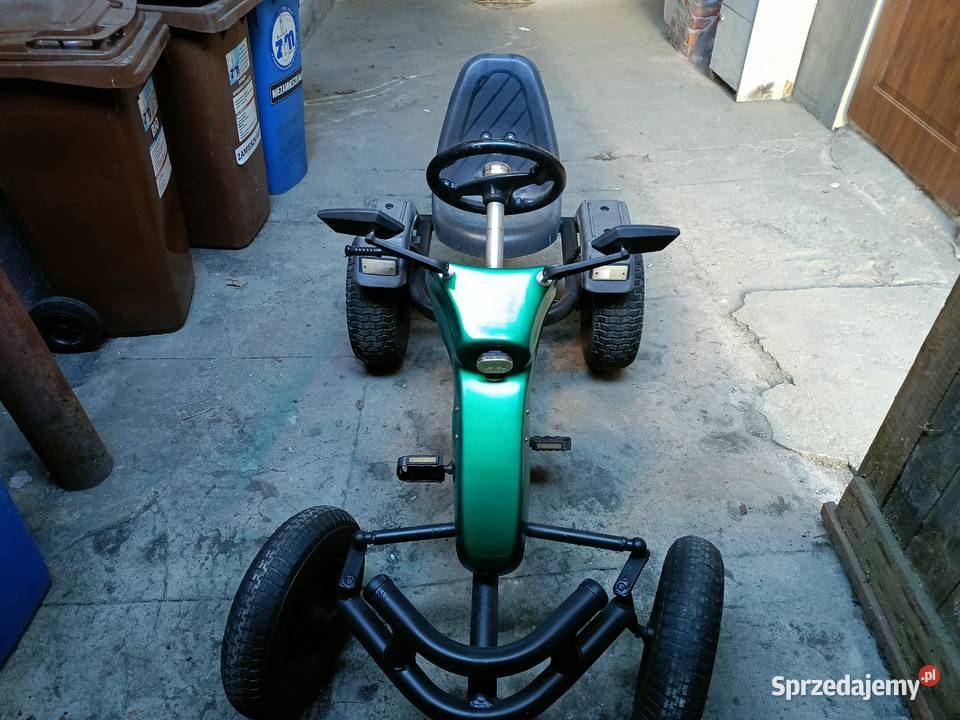 Sprzedam gokarda na pedały duży