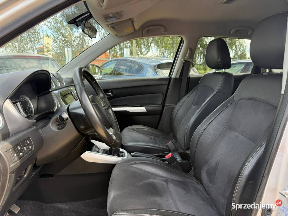 Suzuki Vitara 16 KAT 120 Bogata Navi Kamera Led Rok produkcji 2016 Suzuki