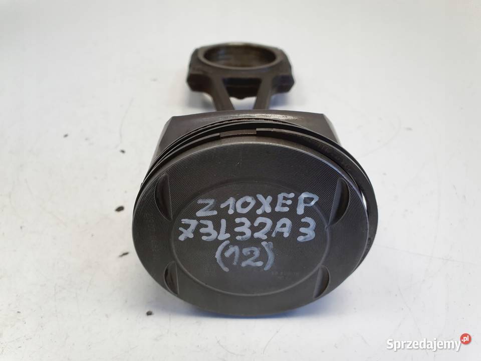 Opel Corsa D 10 12V TŁOK korbowód Z10XEP 60 Blok silnika Silniki i osprzęt Janów