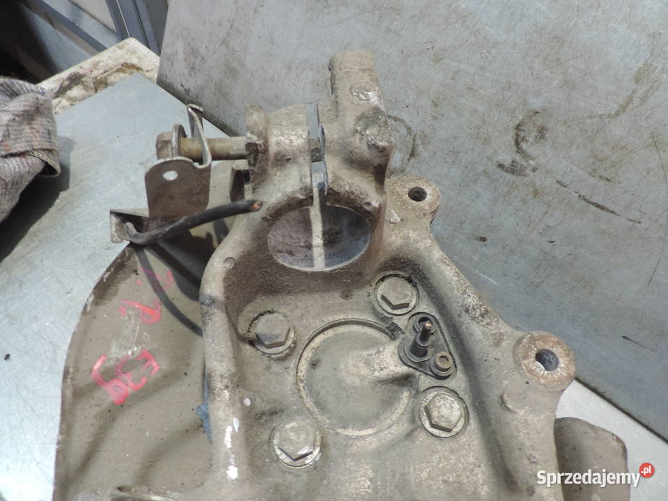 BMW E39 30 D PIASTA ZWROTNICA PRAWY PRZÓD Nowy Sącz sprzedam