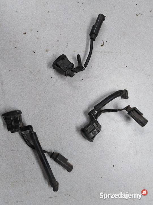 Dysze spryskiwaczy przedniej szyby bmw e39 Mieroszyno