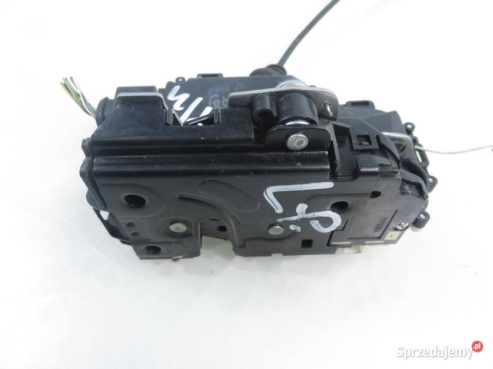 ZAMEK LEWY PRZEDNI VW BORA 1721099877