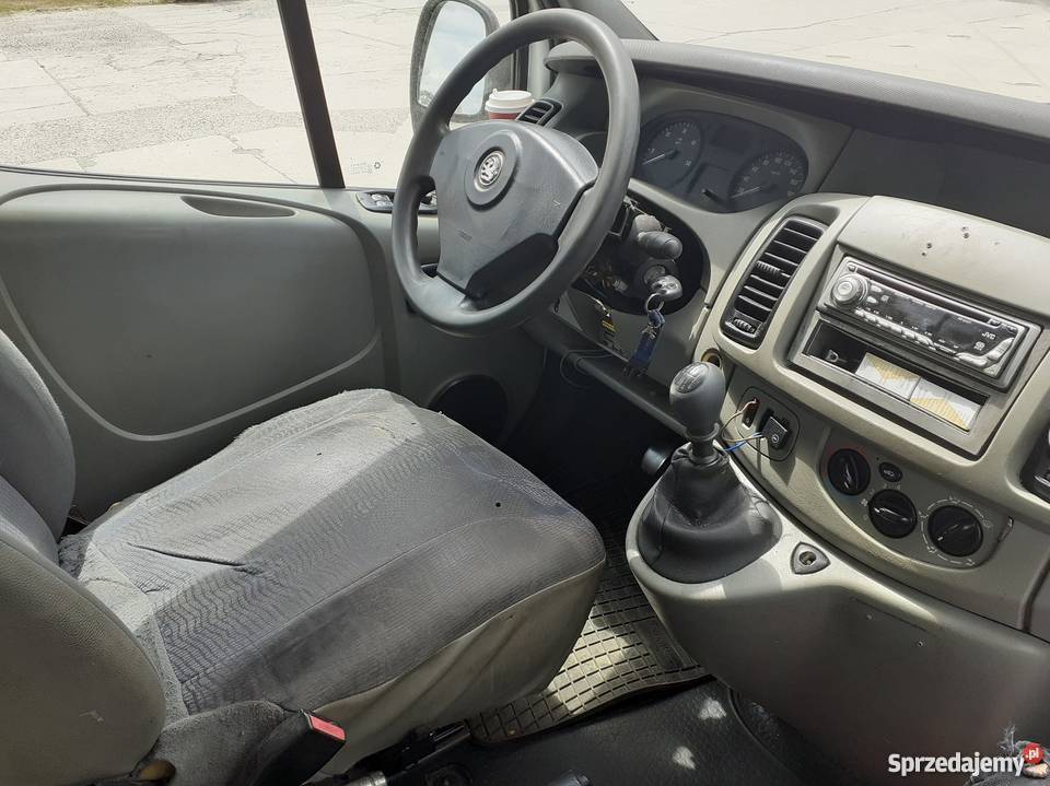 Opel vivaro 20 16V 6 biegow