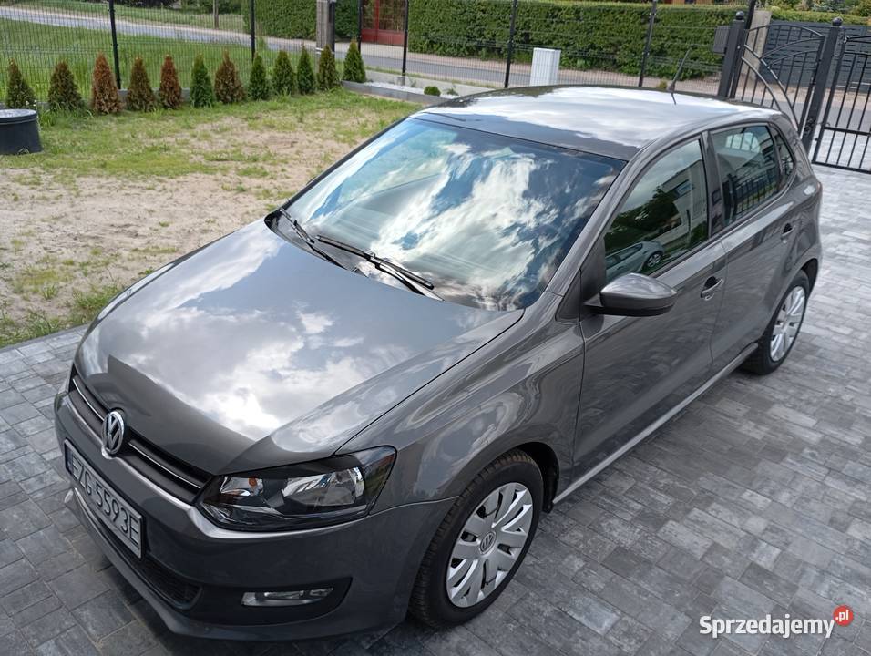 Volkswagen Polo 6R 2010r 5drzwiowy Ładny