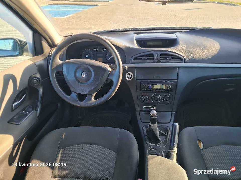 LAGUNA z gazem i hakiem 2005r Laguna podlaskie Grajewo