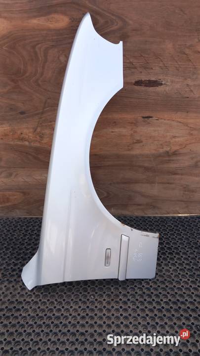 BMW 5 E39 LIFT KOMBI BŁOTNIK PRZÓD PRAWY 3547 Zbierkowo