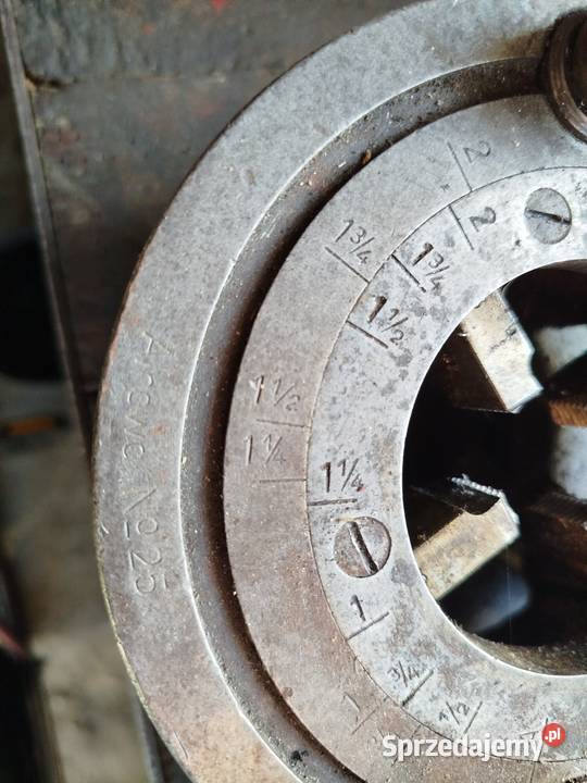 Niemiecka gwintownica do rur stalowych nastawna Biszcza