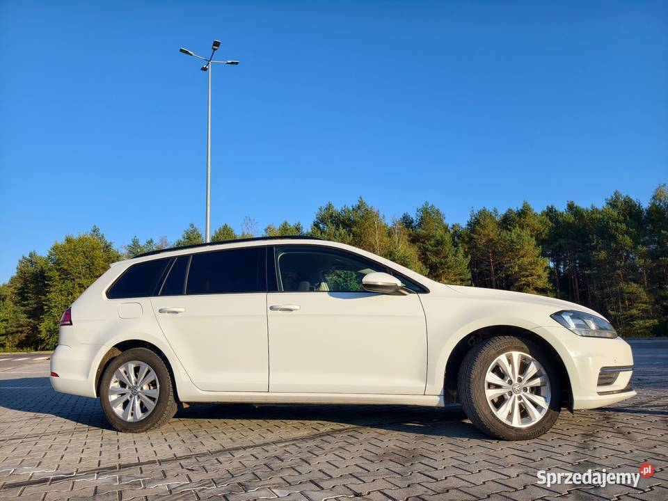 OKAZJA Volkswagen Golf Variant 2020 16 TDI
