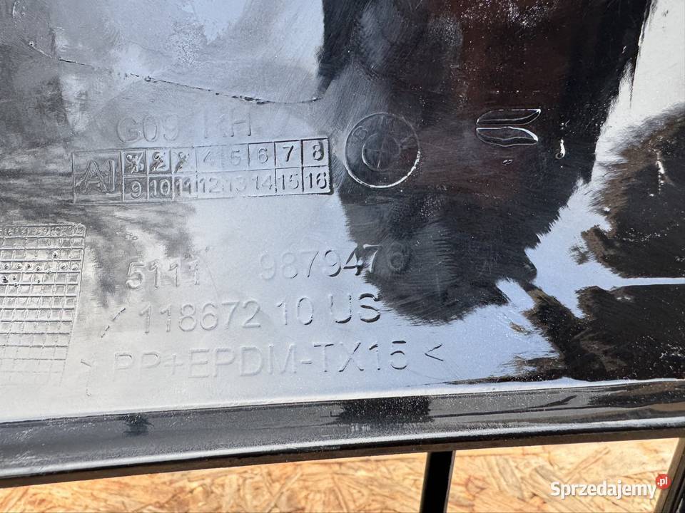 Kratka zderzaka przód prawa rh BMW xm g09 wielkopolskie Sieraków sprzedam