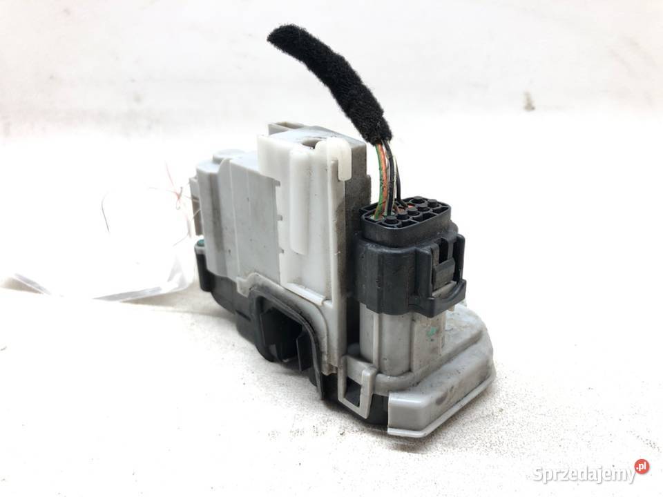 ZAMEK PRZÓD PRAWY FIAT BRAVO II Hatchback osobowe sprzedam