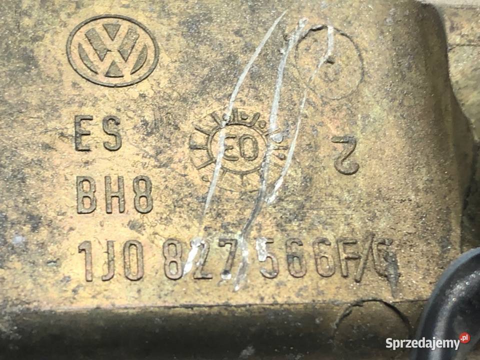 KLAMKA KLAPY TYŁ VW GOLF IV 1J0827566F Kombi Klapy bagażnika