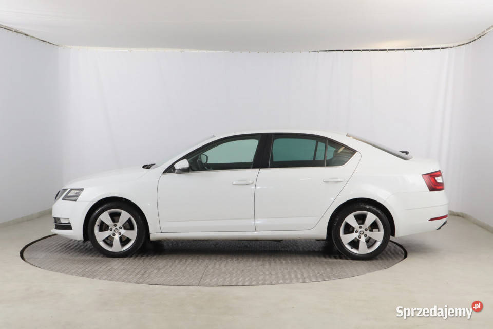 Skoda Octavia 10 TSI elektryczne szyby Octavia