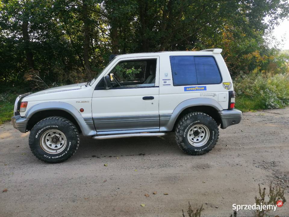 Mitsubishi Pajero 2 30V6 150 bez korozji Terenowy Częstochowa