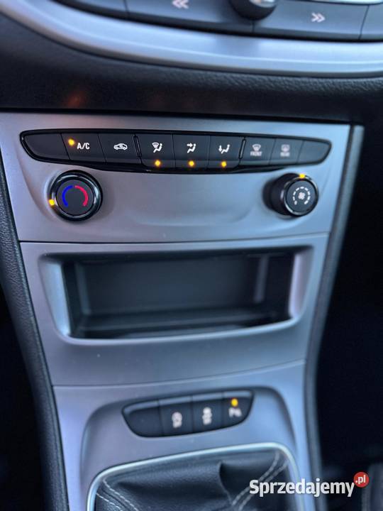 Opel Astra 16 CDTI Sports Tourer Active kurtyny powietrzne