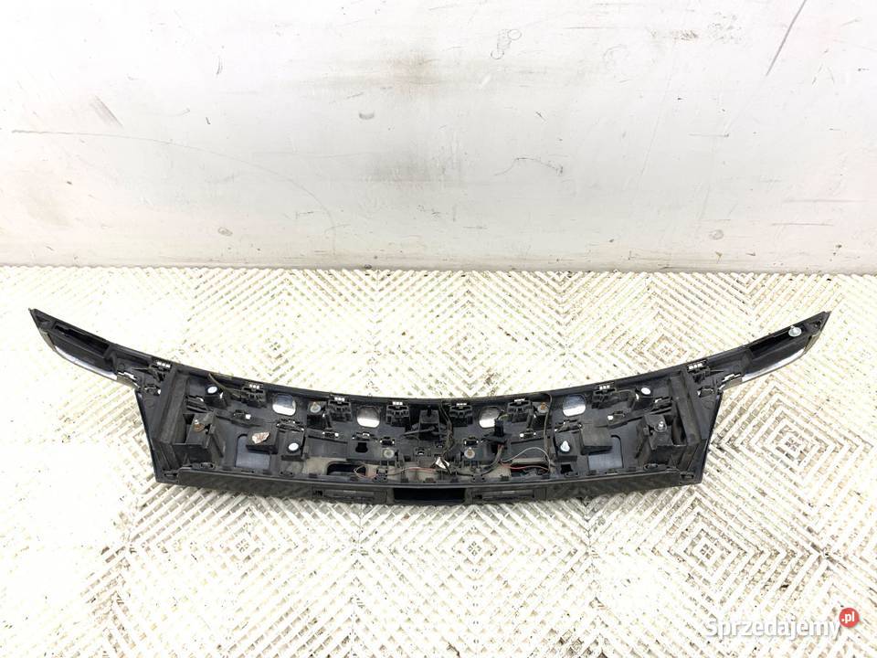 LISTWA KLAPY TYŁ OPEL INSIGNIA A Kombi 0817