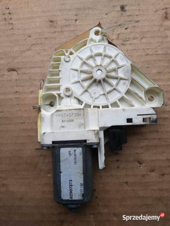 Silniczek opuszczania podnoszenia szyby Volvo FH Staszów sprzedam