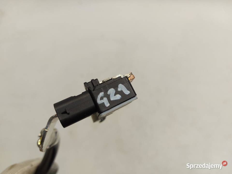 BMW G21 G20 Kombi 330e 2022r klema przewód kabel osobowe