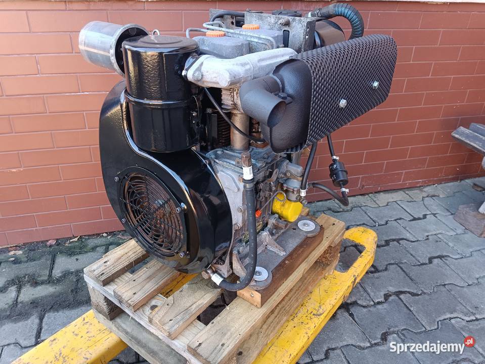 Silnik Lombardini 12LD4772 z pompą hydrauliczną Ponikiew