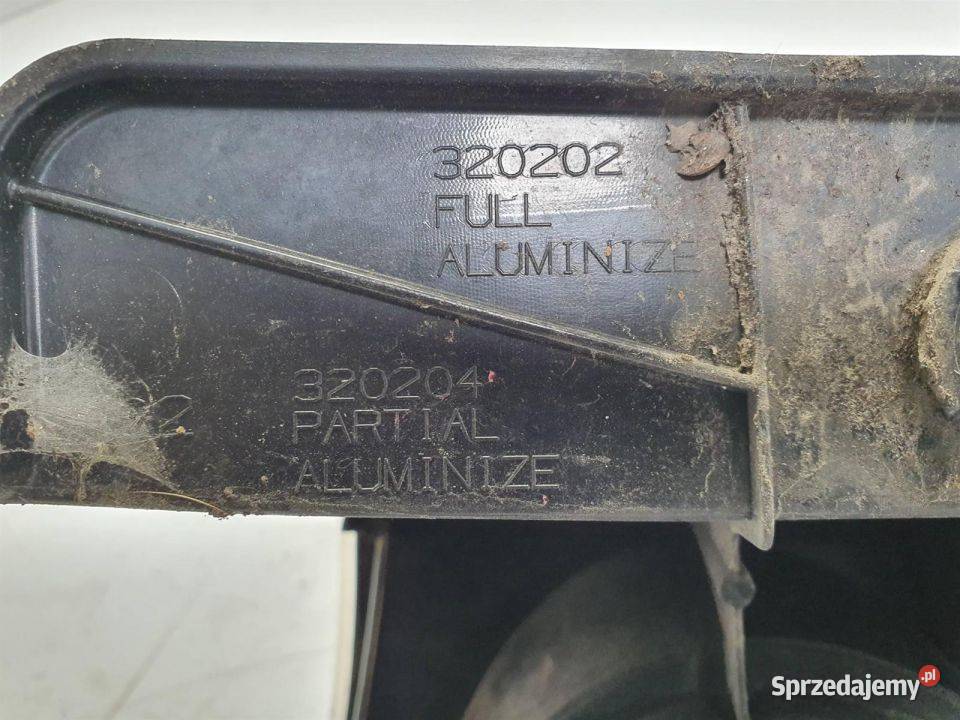 LAMPA PRAWA TYŁ GMC YUKON XL 2007 Motoryzacja Lipno