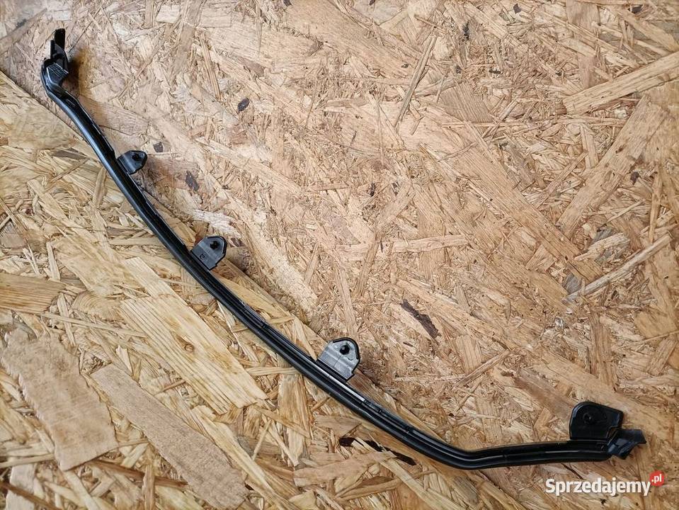 VOLVO V40 V40CC USZCZELKA DRZWI PIONOWA PRAWY osobowe wielkopolskie Pleszew
