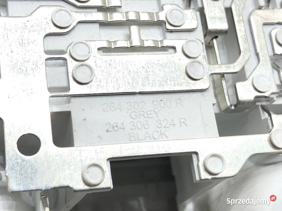 LAMPA SUFITOWA DACIA DUSTER 264302900R Hatchback osobowe