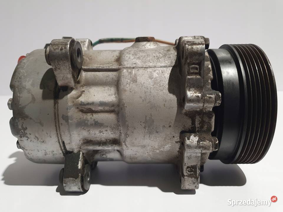 SPRĘŻARKA KLIMATYZACJI VW Golf IV 16 16V