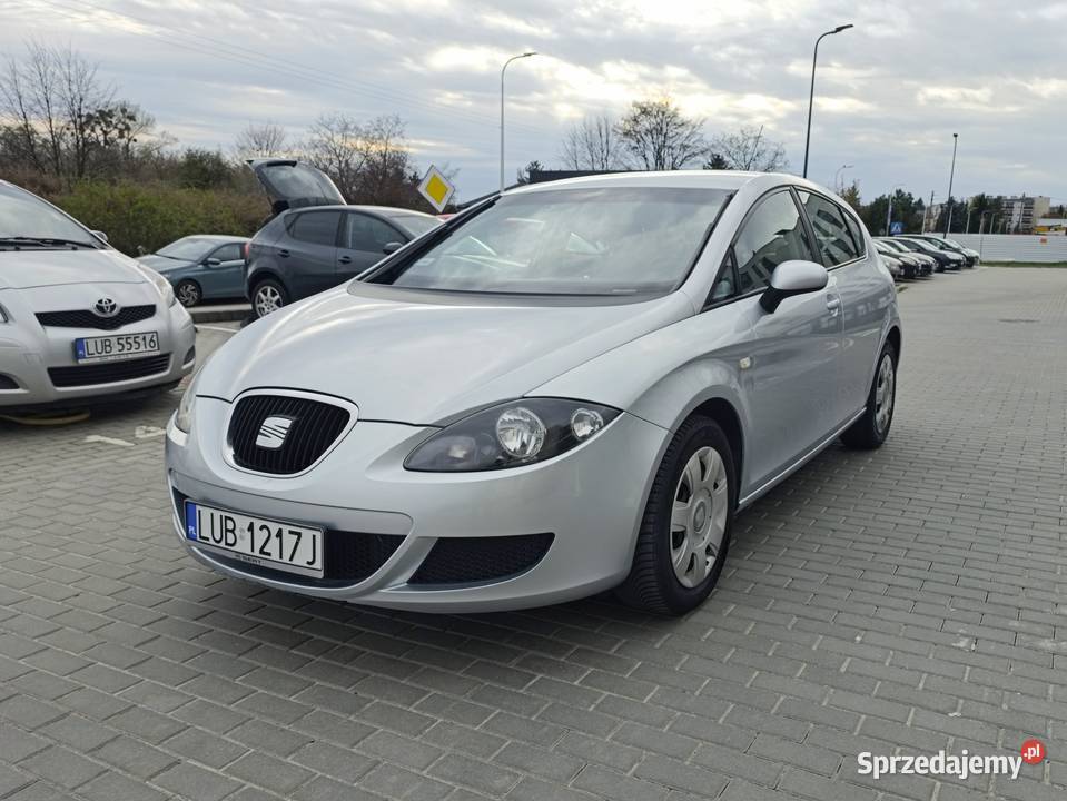 SEAT LEON II 2006 16 184 benzyna