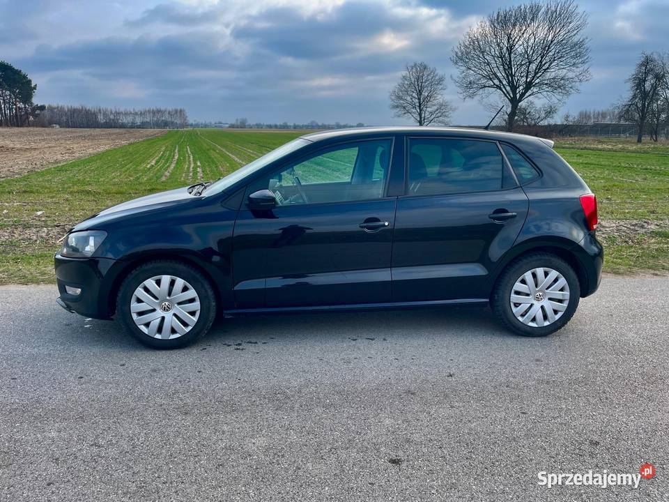 Volkswagen Polo V 2009 benzyna gaz garażowany Złoczew