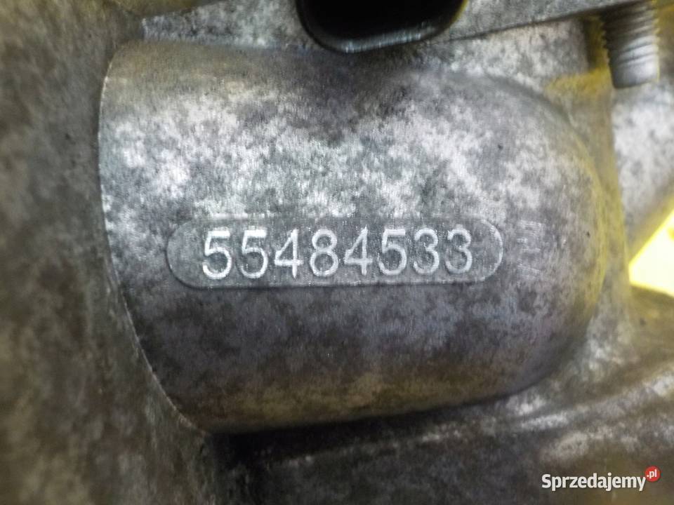 ASTRA J MERIVA 16 CDTI 16r 110 MAN 6 LVM pompa Suków