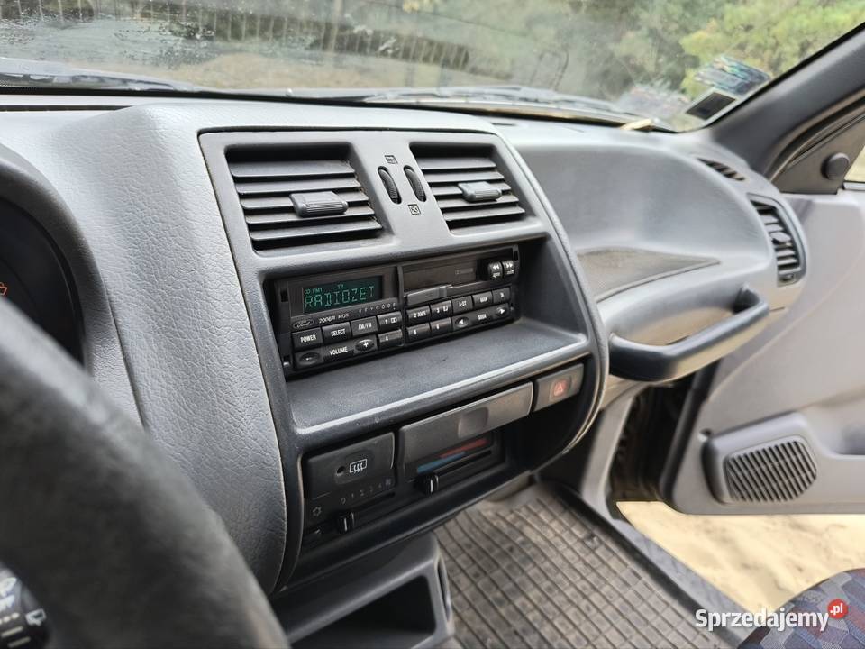 Ford Maverick Nissan Terrano manualna Grabów nad Prosną