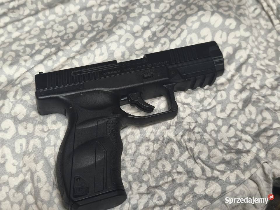 Wiatrówka Umarex AS9 replika Glock 17 BlowBack Poręby sprzedam