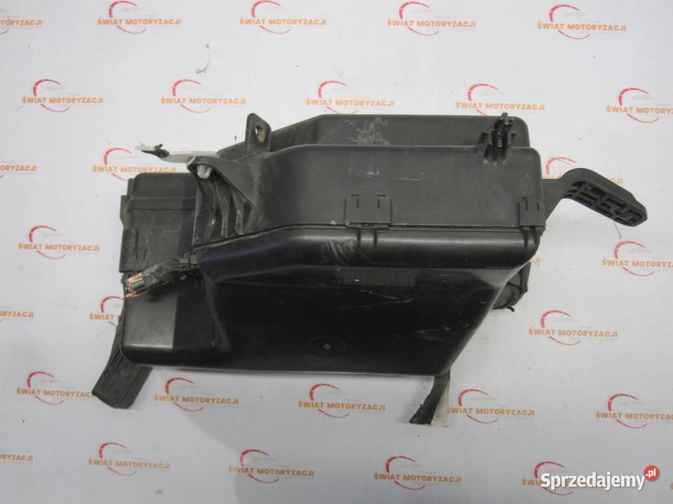 TOYOTA PRIUS XW20 06r skrzynka bezpieczników