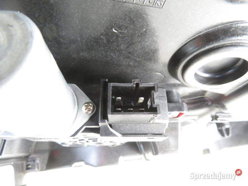 PODNOŚNIK SZYBY LEWY TYLNY INFINITI Q30 sprzedam