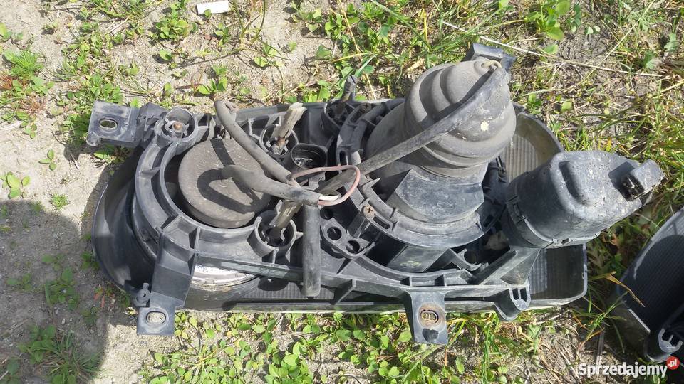 VW Golf 3 III projektory Hella lampy przednie Oświetlenie Biecz