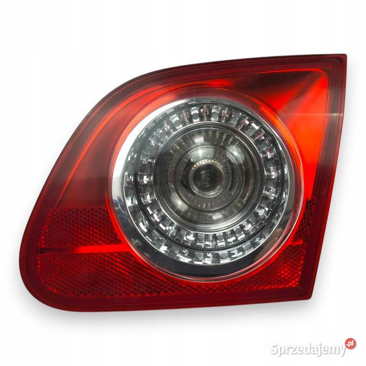 LAMPA PRAWA VW Passat B6 sedan 0510r TYLNA W