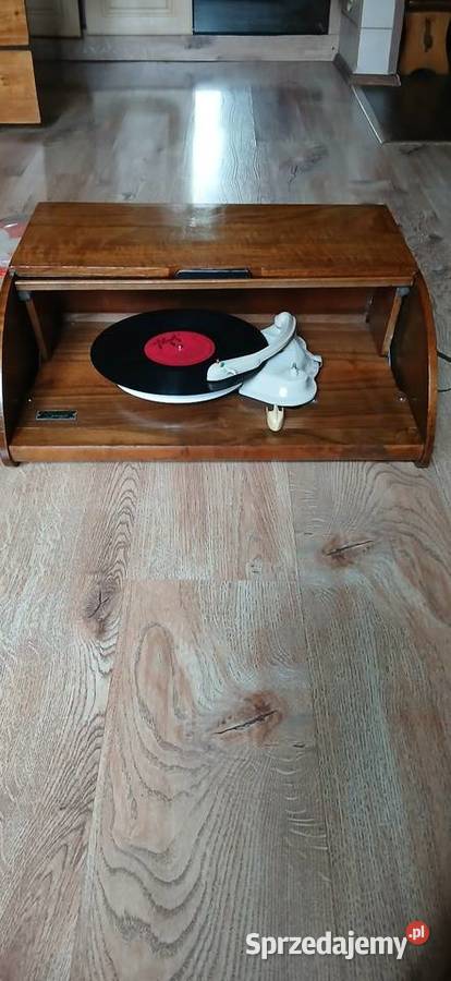 Stary gramofon w obudowie drewnianej Kraków