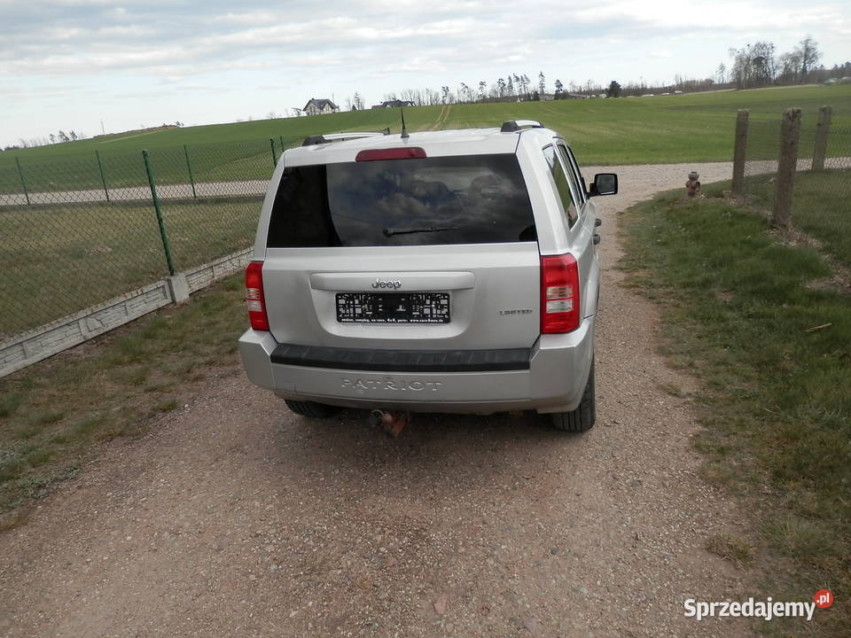 Jeep Patriot 4x4 24 benzyna 147 Patriot