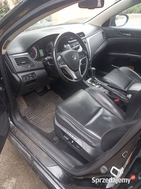 Suzuki kizashi 24 automat 4x4 lpg Stalowa Wola