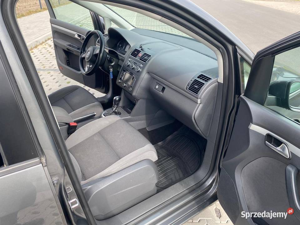 Volkswagen TOURAN Van / Minibus Samochody osobowe