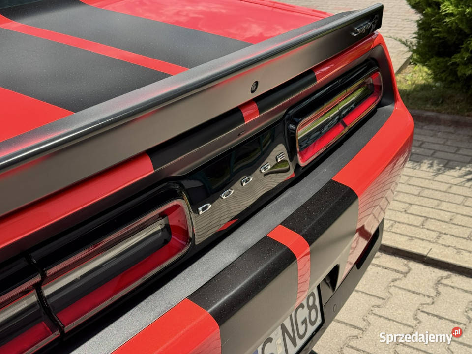 Dodge Challenger SRT Hellcat 62 V8 HEMI 717 gniazdo USB Węgrzce