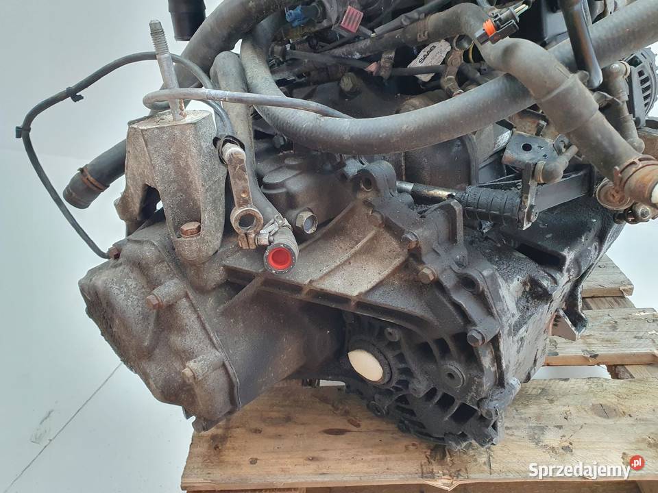 SILNIK BEZ OSPRZĘTU Saab 95 95 20 T TURBO 150 Rudka