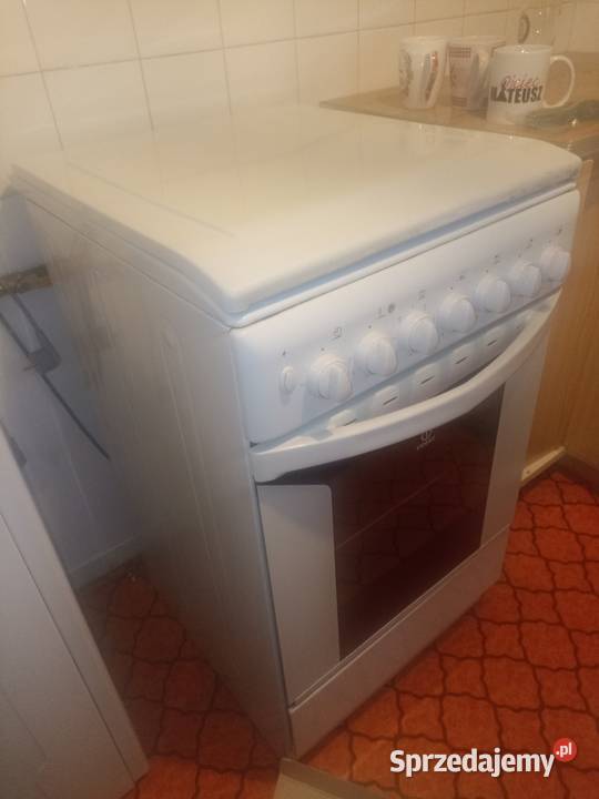 Kuchenka gazowo elektryczna Indesit wielkopolskie Poznań