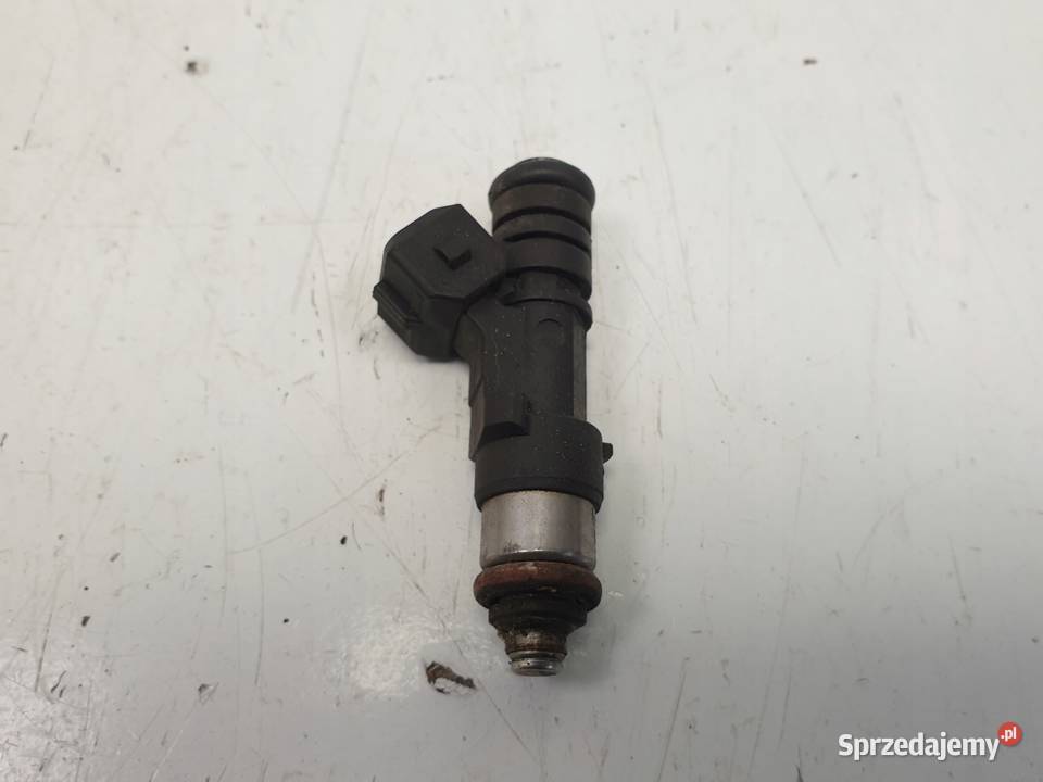 WTRYSKIWACZ Opel Meriva B 14 T turbo 028158207