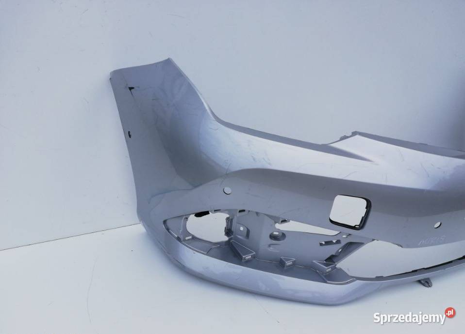 ZDERZAK PRZÓD PRZEDNI TOYOTA AURIS LIFT 15 Nowy Tomyśl sprzedam