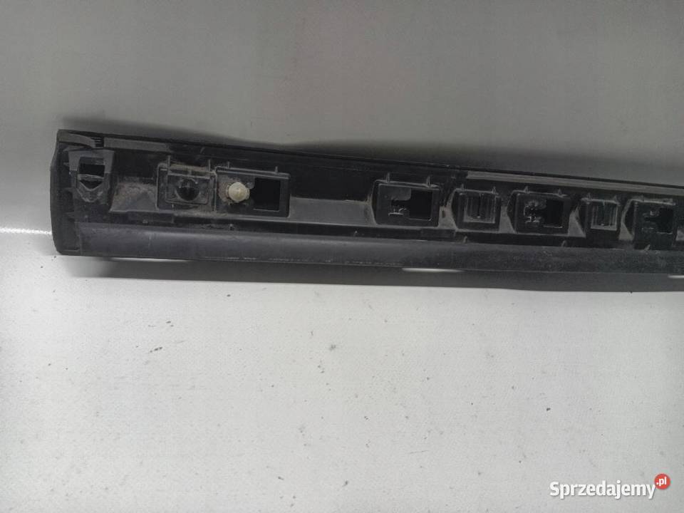 LISTWA DRZWI PRAWY TYŁ TYLNA VW PASSAT B8
