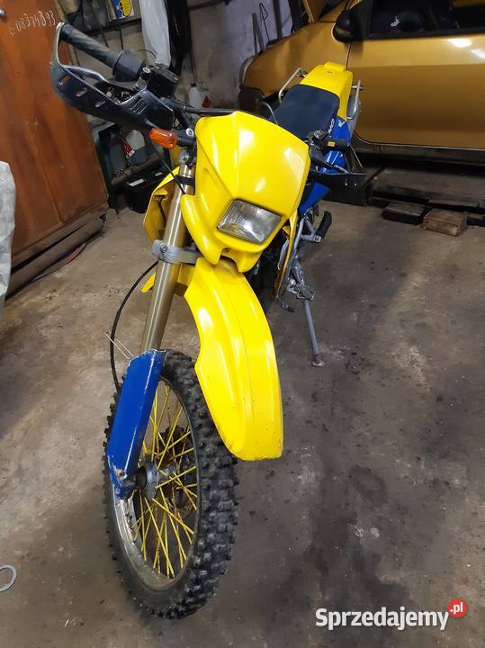 Cross Hyosung XRX 125 Chrustne